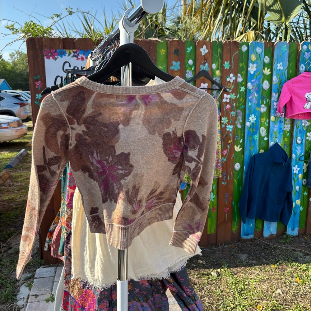 NATURAL LIFE Taupe Floral Cropped Cardigan with Purple Accents